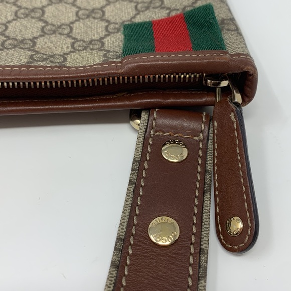 GUCCI Brown GG Supreme Loop Coated Canvas Messenger Small Crossbody Bag - Picture 14 of 15